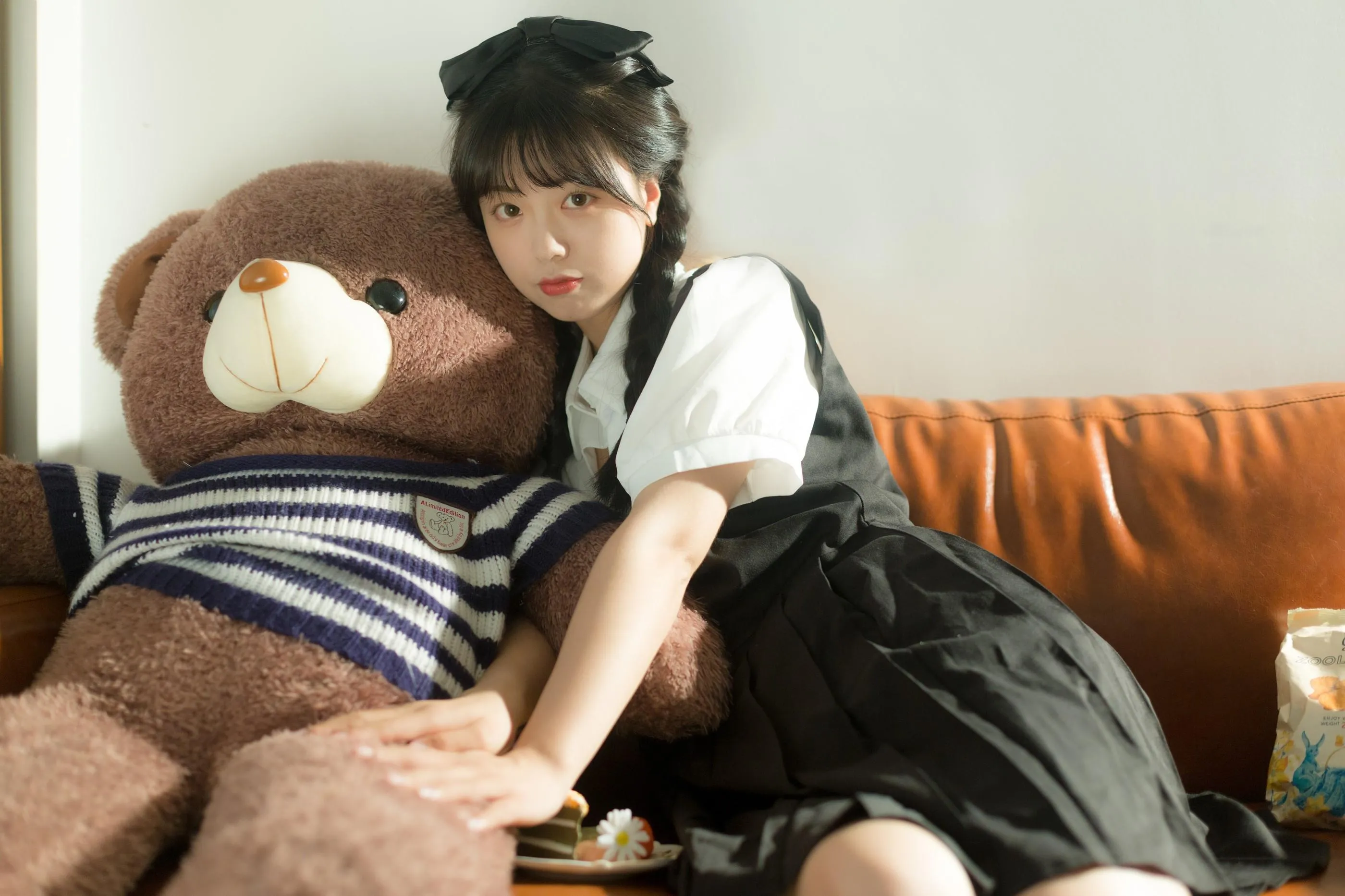 [YITUYU艺图语]2022.07.12 秘密说给小熊听 可爱泡泡呀 [34P]插图8